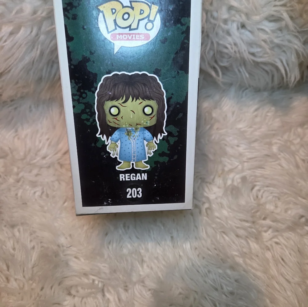 Funko Pop Movies Regan MacNeil The Exorcist Figurine 203
